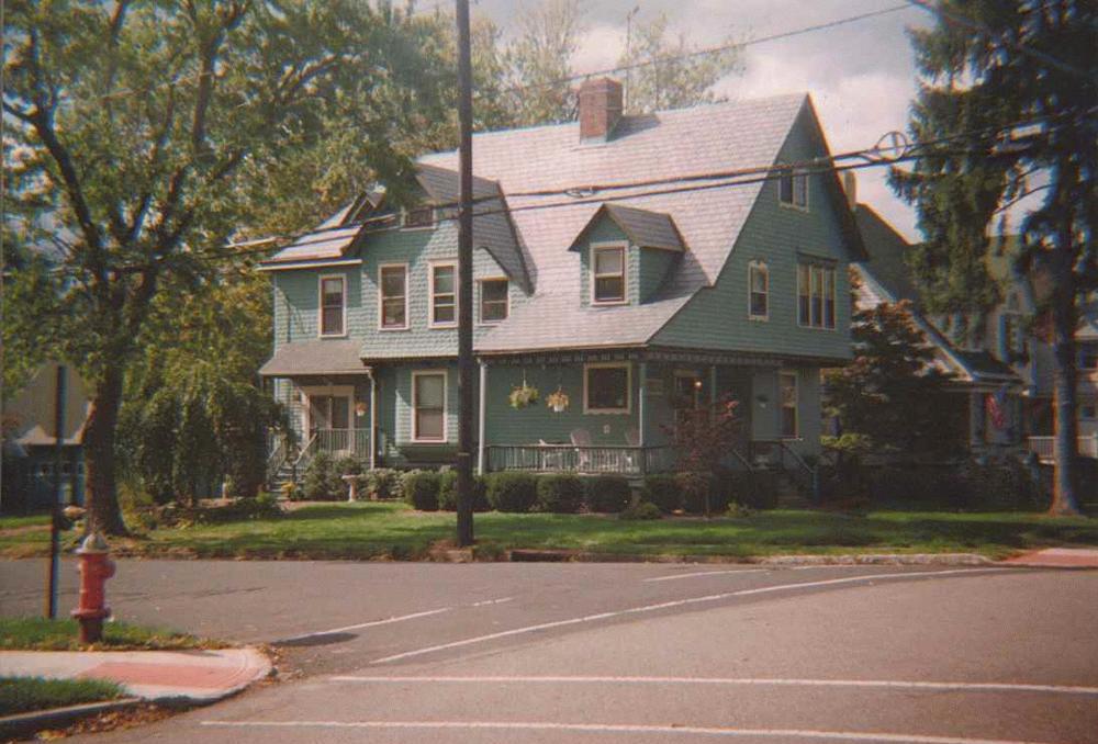 Shingle-style corner home